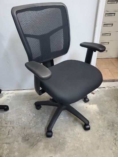 Picture of Black Mesh Task Chair