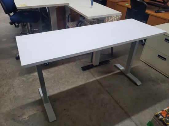 Picture of Office Source Sit/Stand Electric Desk